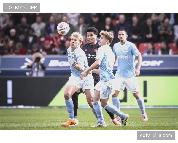 柏林联合门将拉卜手部受伤 斯科乌长期缺席影响中场深度