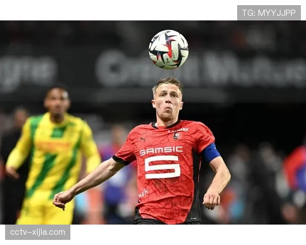 伯恩茅斯左后卫特鲁费尔跑动进前十，边路球员覆盖面积受关注